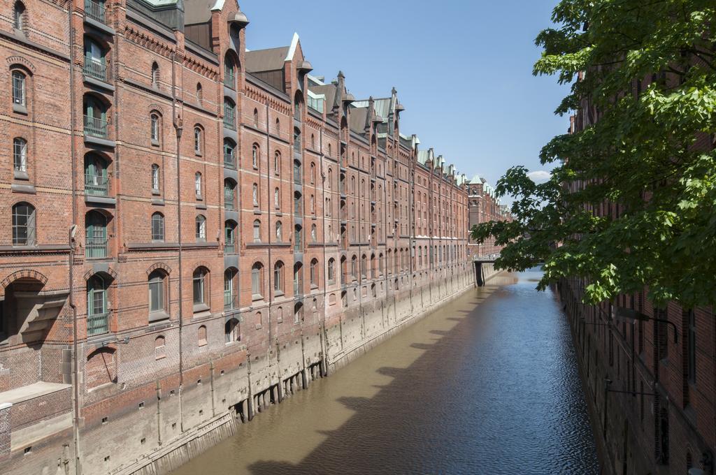 Ferienwohnung Gästezimmer an der Elbphilharmonie contactless Check in Hamburg Exterior foto